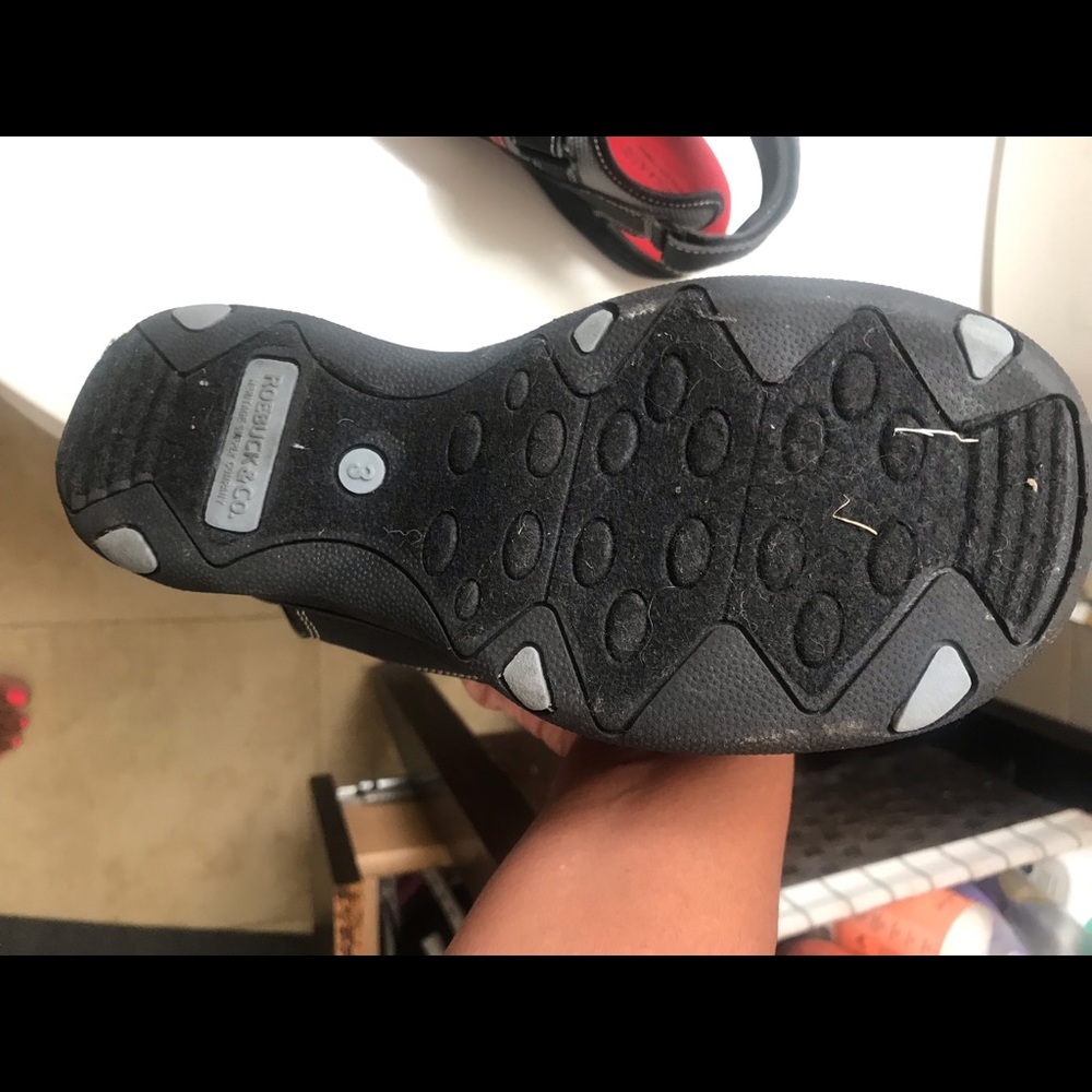 Sandals - Picture 2 of 2